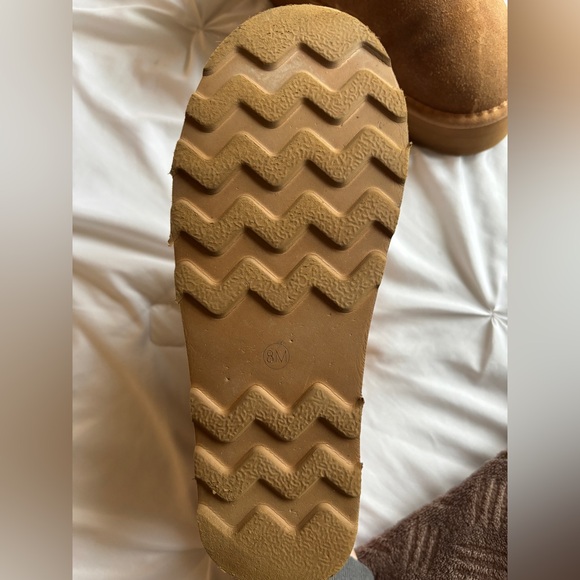 mini platform faux uggs - Picture 4 of 6